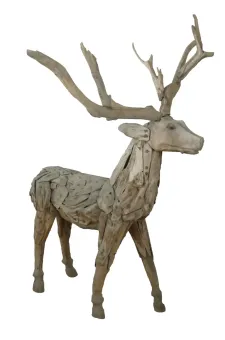 Stehender Hirsch, die Hörner können abgenommen werden. Ca. 120cm Länge und 140cm Höhe. 